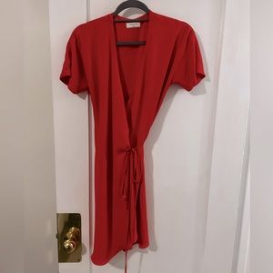 🍎 Red Babaton Short Sleeve Wrap Dress 🍎